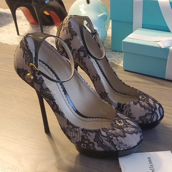 Authentic Vintage John Galliano Lace Pumps - Picture 12 of 16